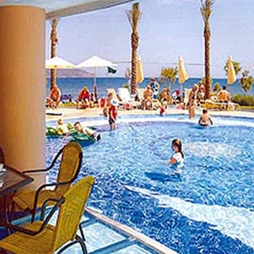 Alexandra Beach Resort