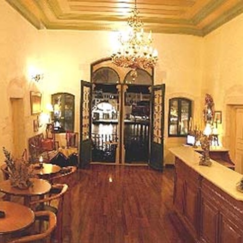 Casa Leone Hotel
