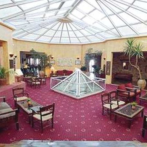 Alexander Beach Hotel