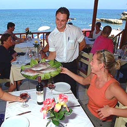 Golden Beach Hotel